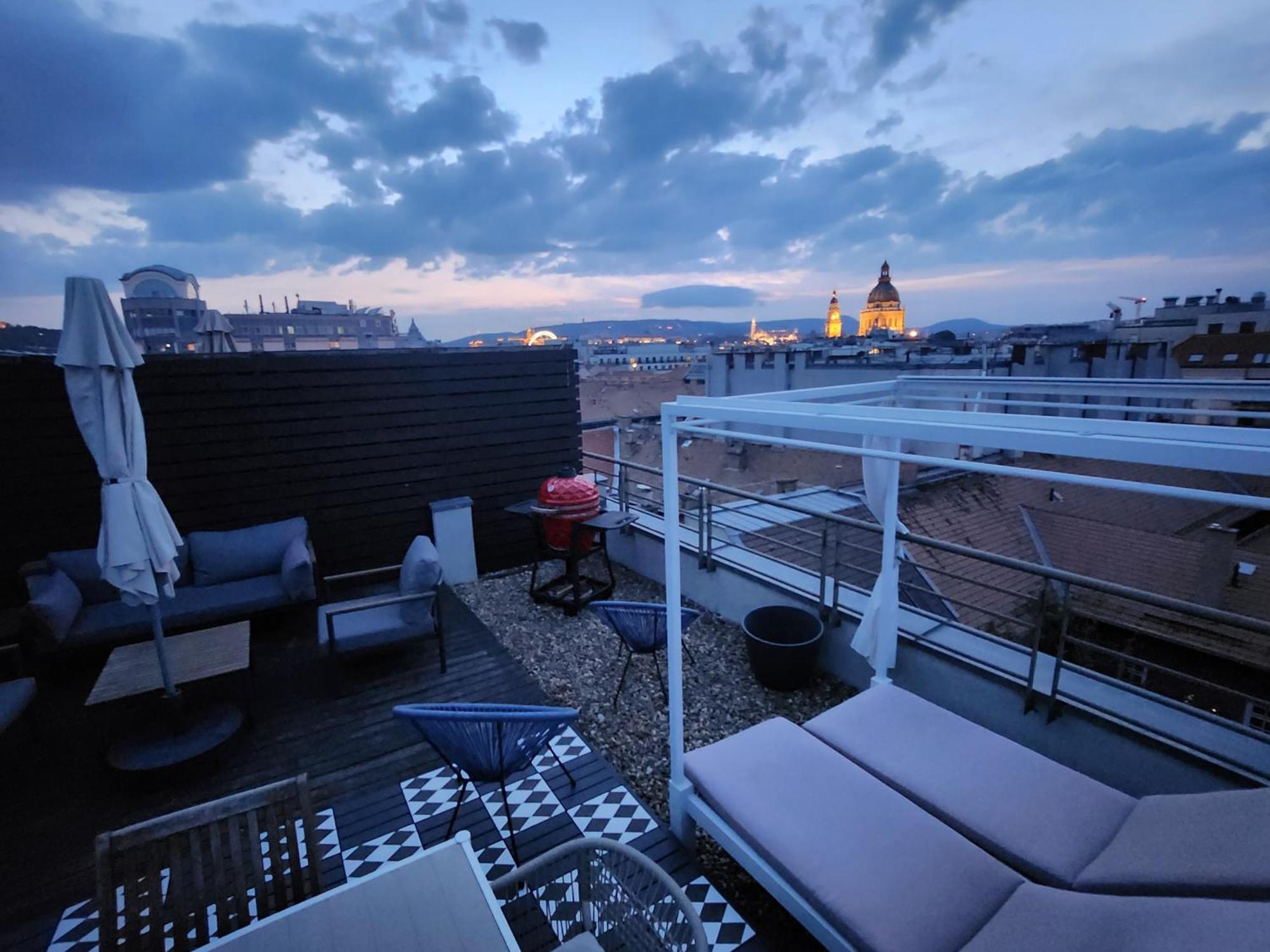 Cloud Apartment Gozsdu Budapest Budapeste Exterior foto